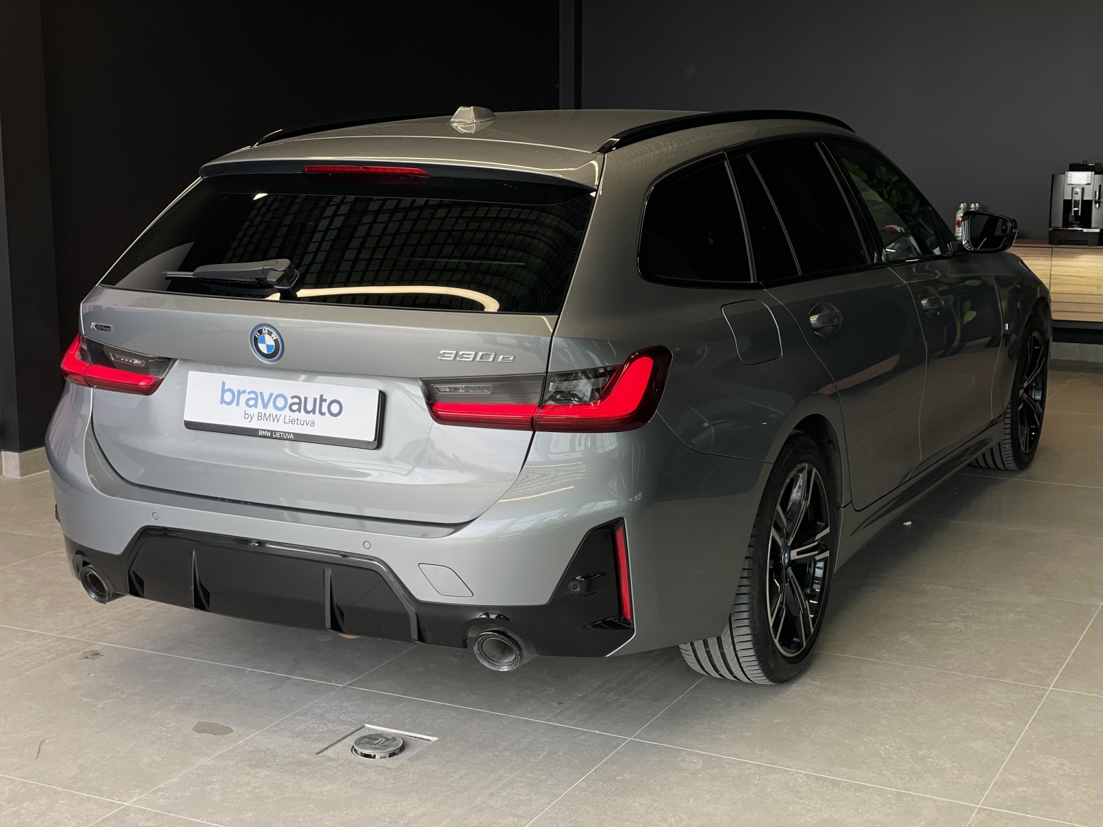 BMW 330 xDrive