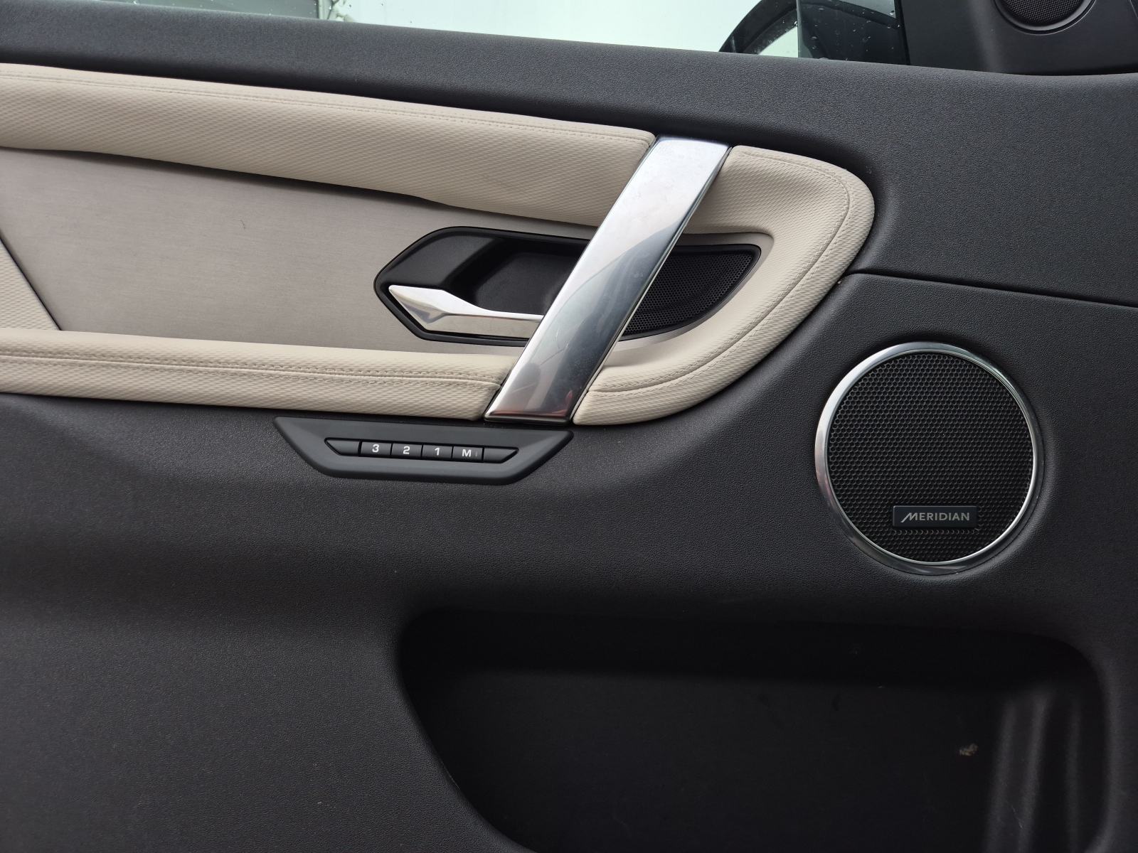 Land Rover Discovery Sport Dynamic SE D165