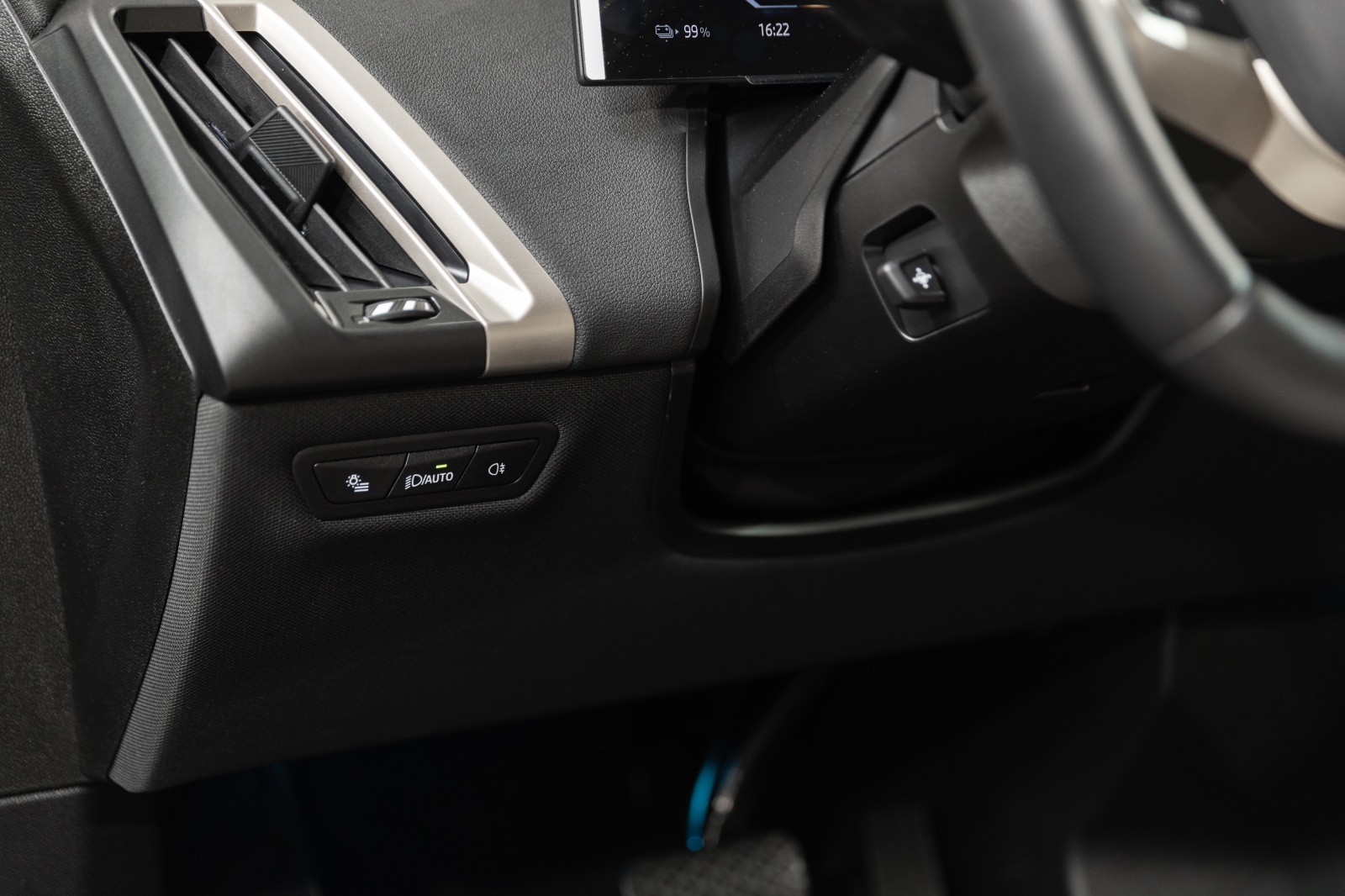 BMW iX xDrive50e
