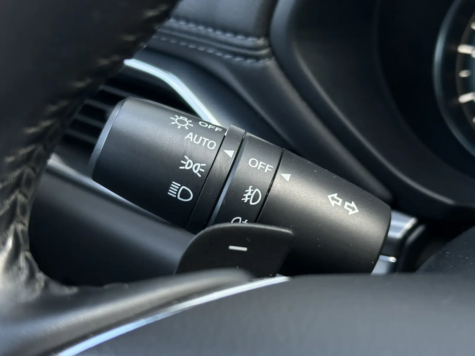 4ce4317d785730545adfe2954e9ef8866aae5e5b84843.jpg