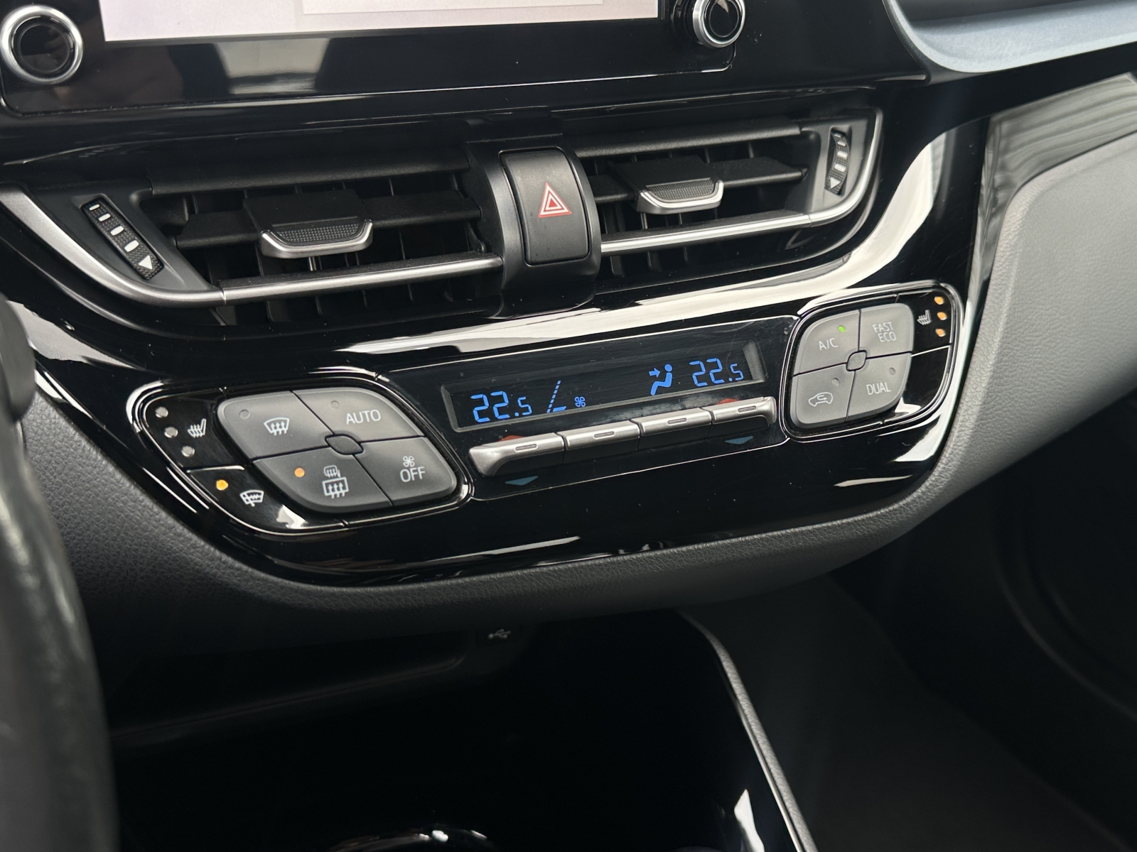 Toyota C-HR Hybrid
