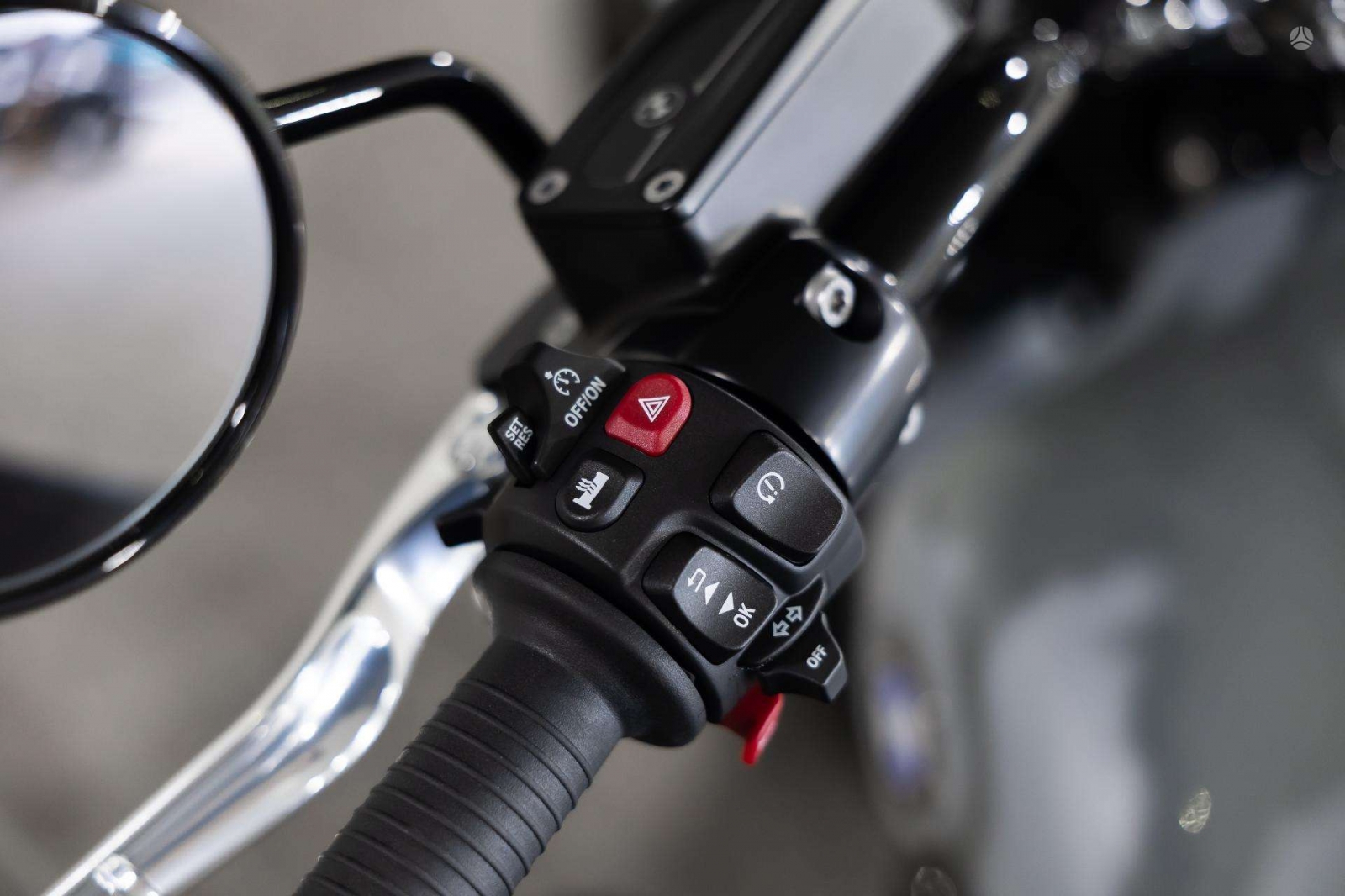 BMW (moto) R 18