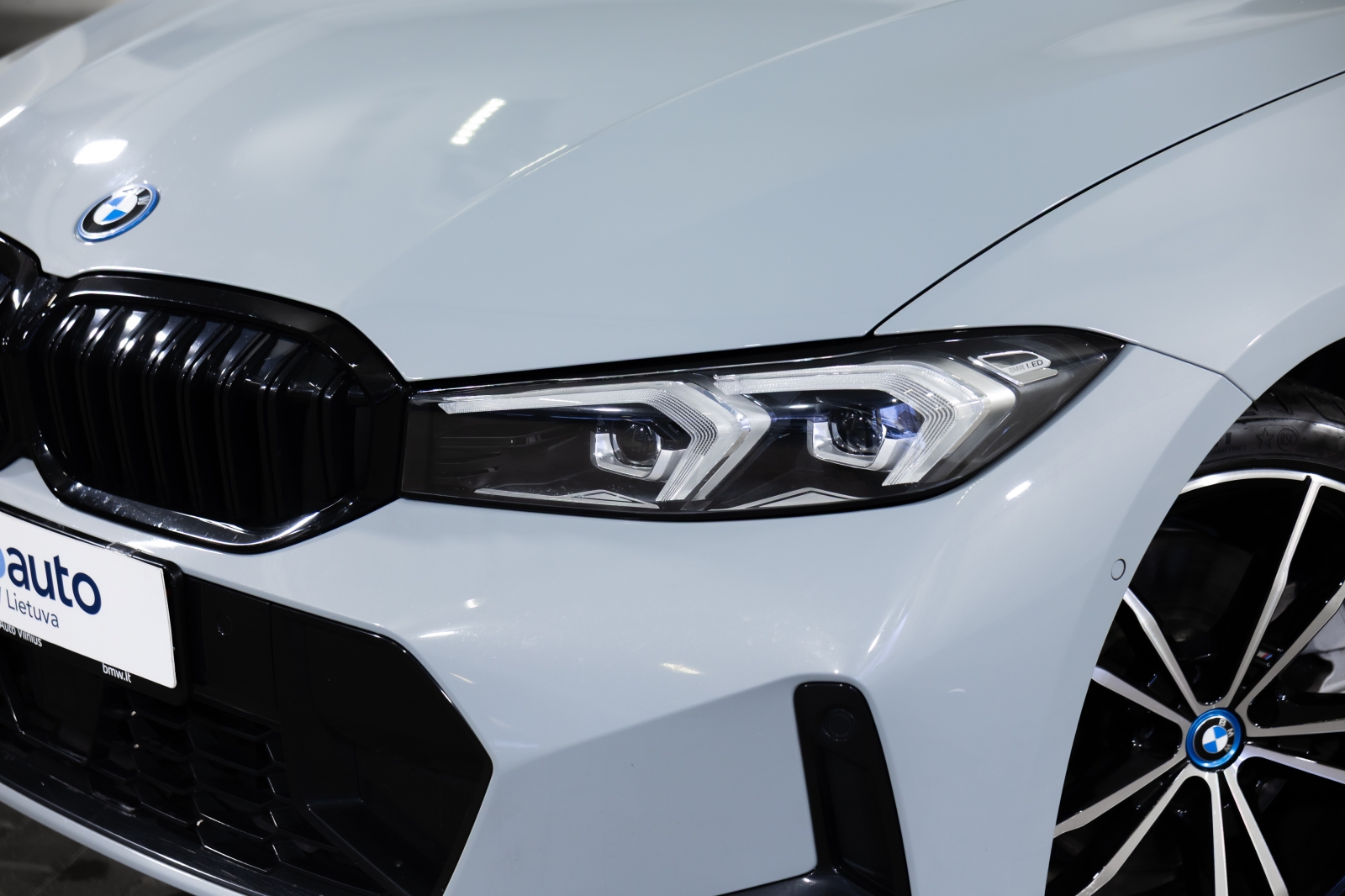 BMW 330 e xDrive
