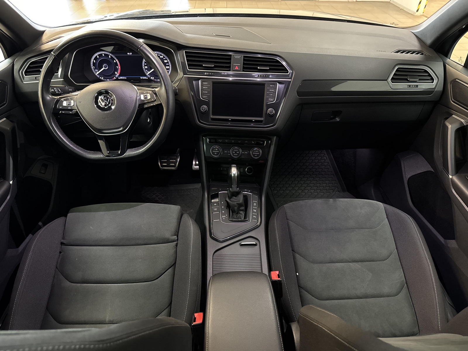 Volkswagen Tiguan R-line