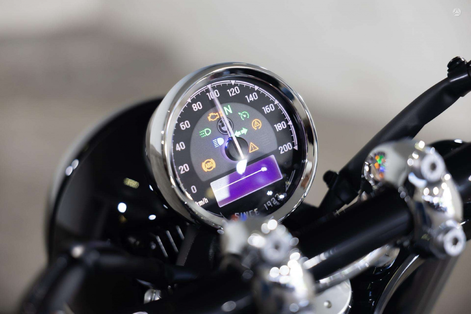 BMW (moto) R 18
