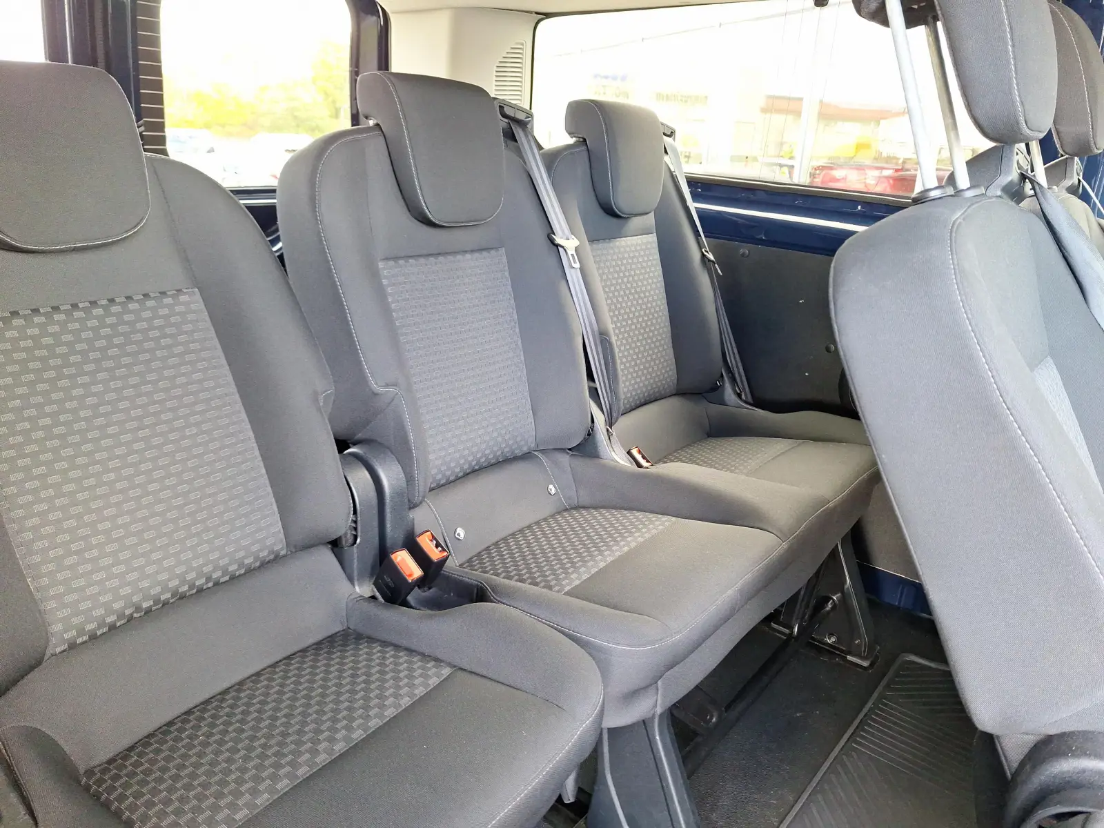 36c86cb70d25360af745605f18041bc46911ce86dbd7f.jpg