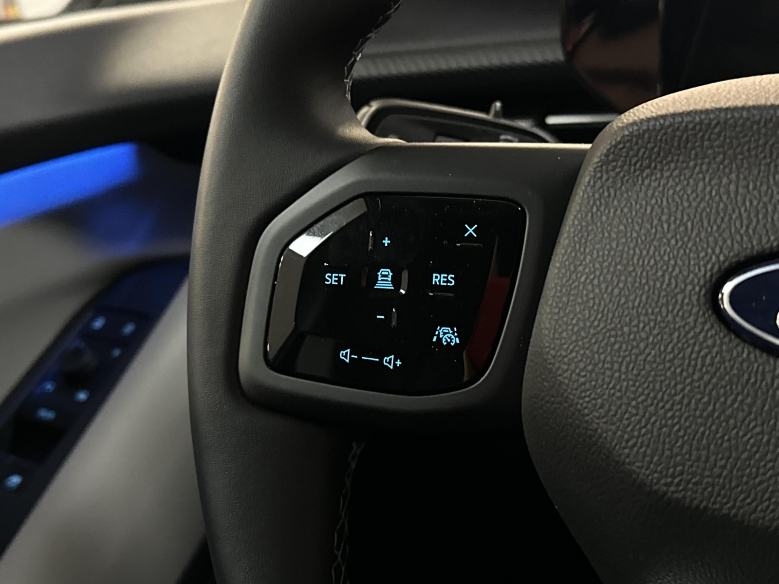Ford Explorer EV