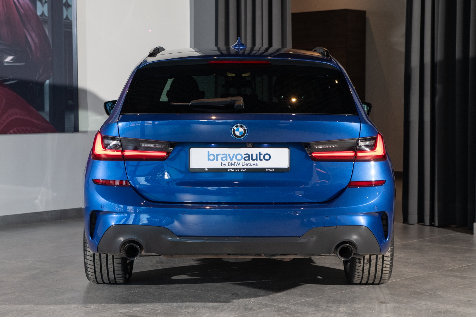 BMW 330 e