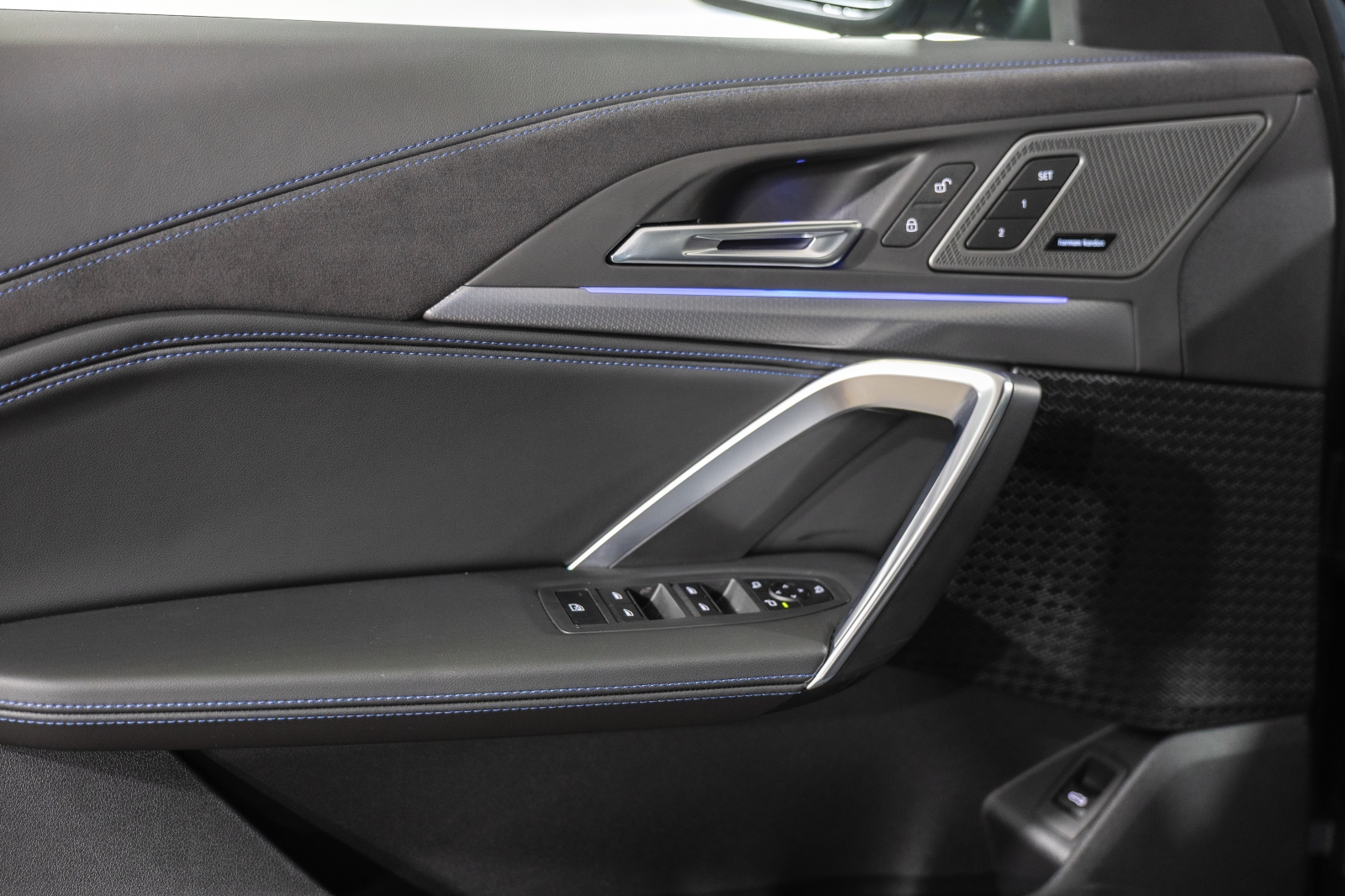 BMW iX1 xDrive30