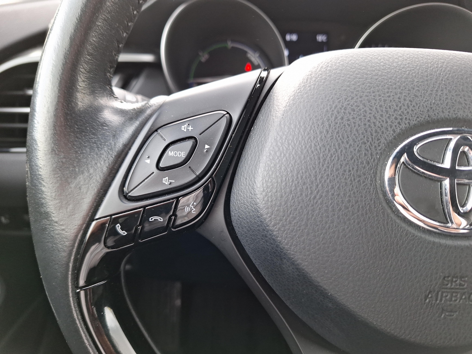 Toyota C-HR Hybrid