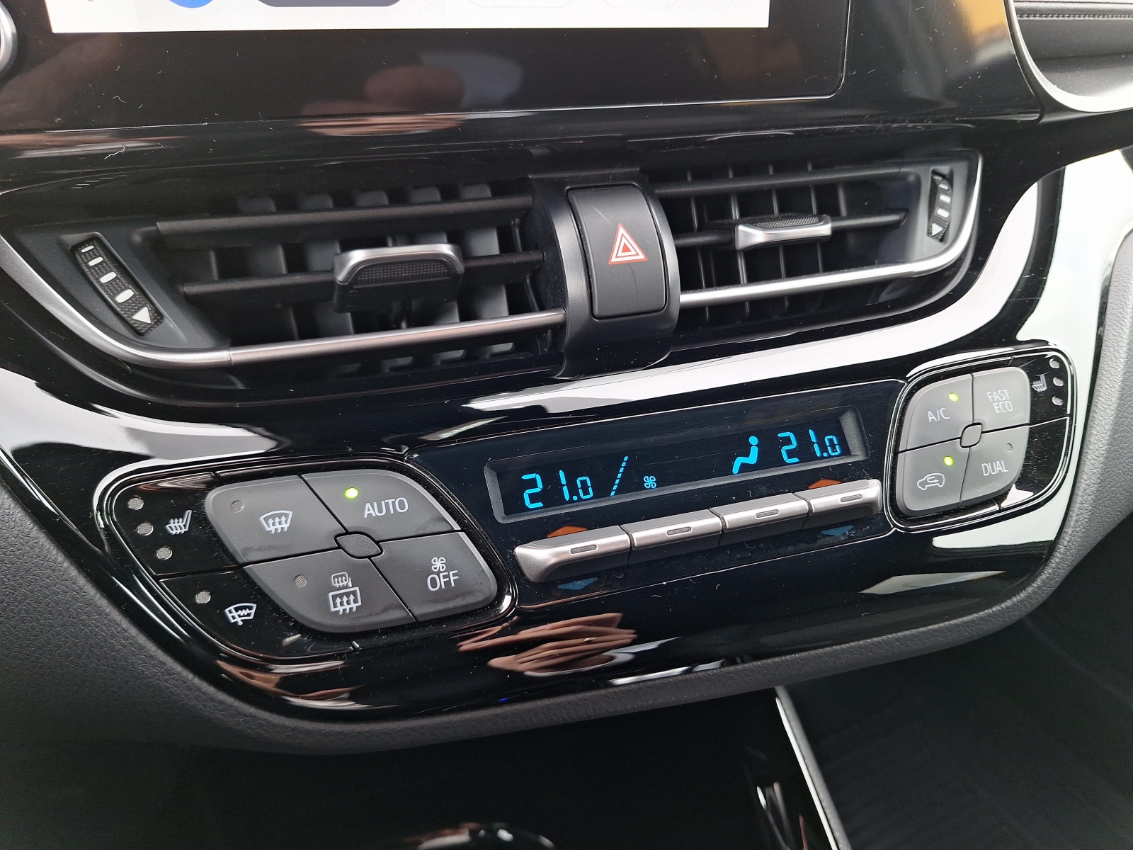 Toyota C-HR Hybrid
