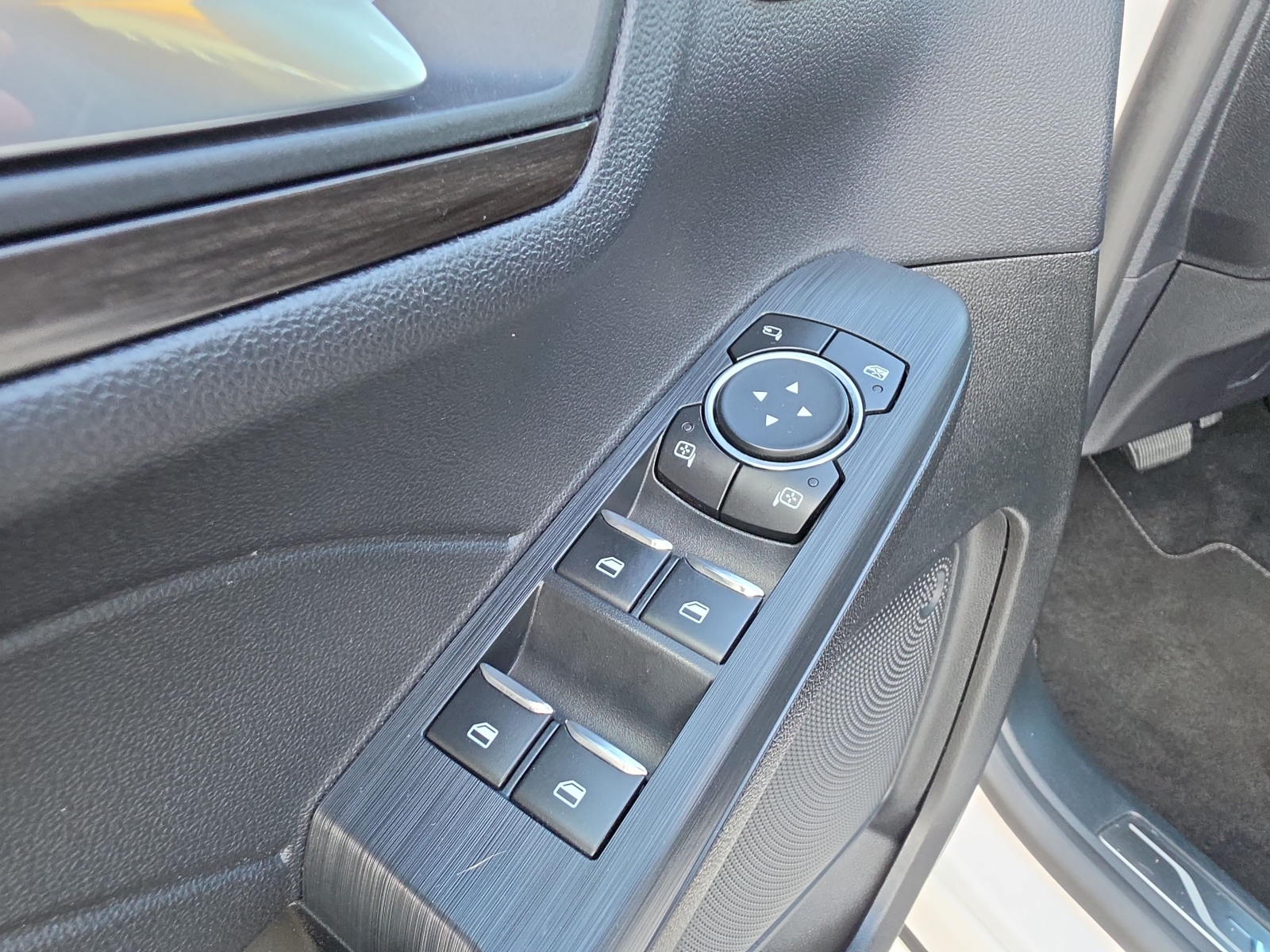 Ford Kuga KUGA VIGNALE 2.5 FHEV 190PS CVT FWD