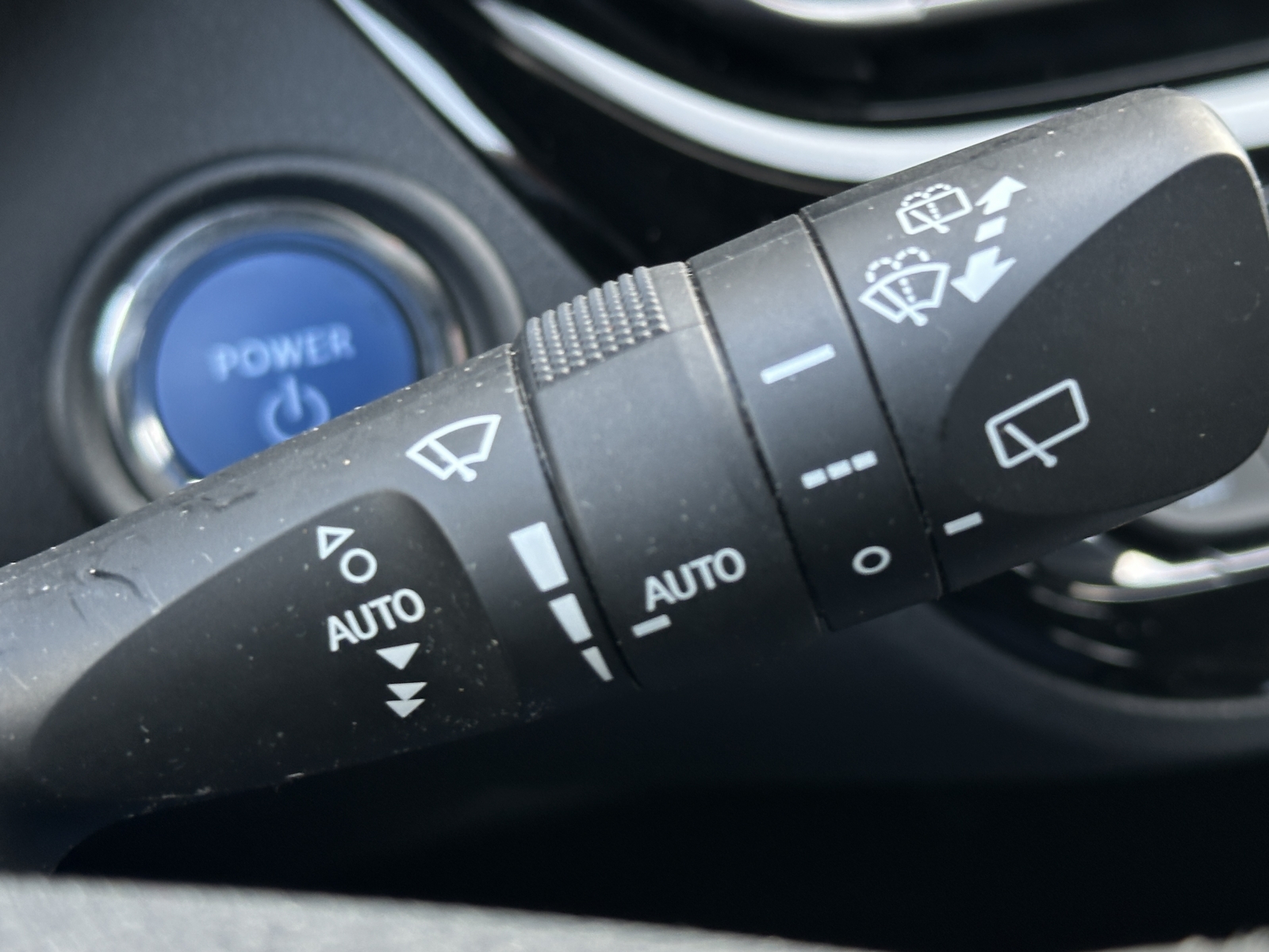 Toyota C-HR Hybrid