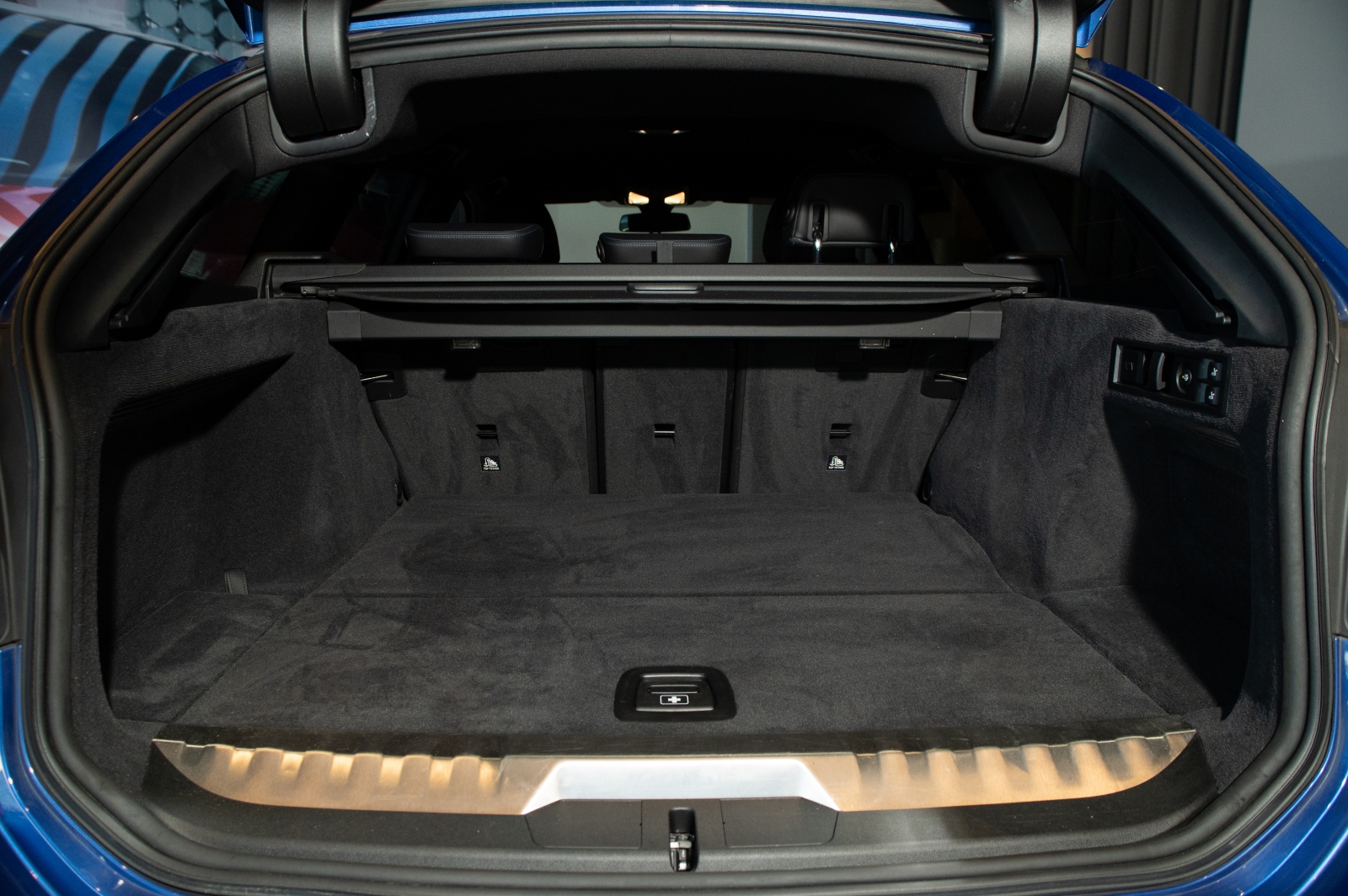 BMW 330 e