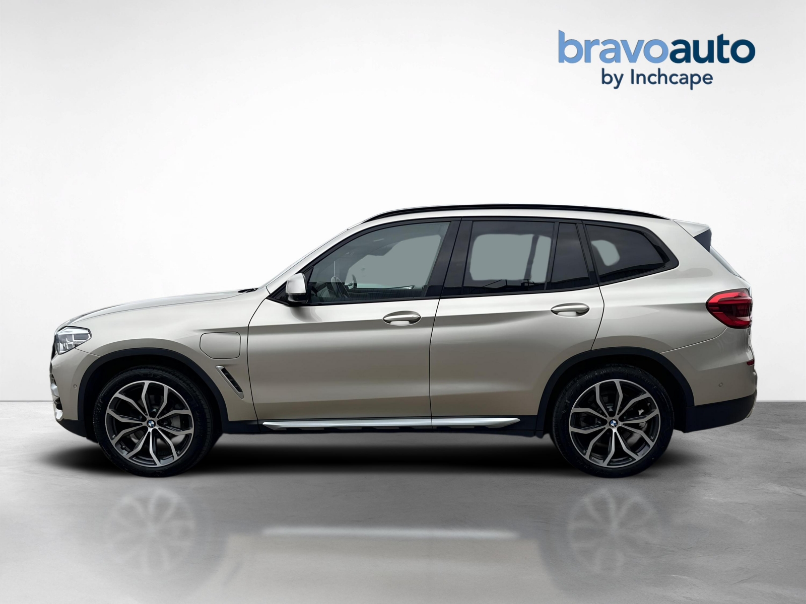 BMW X3 xDrive30e Individual