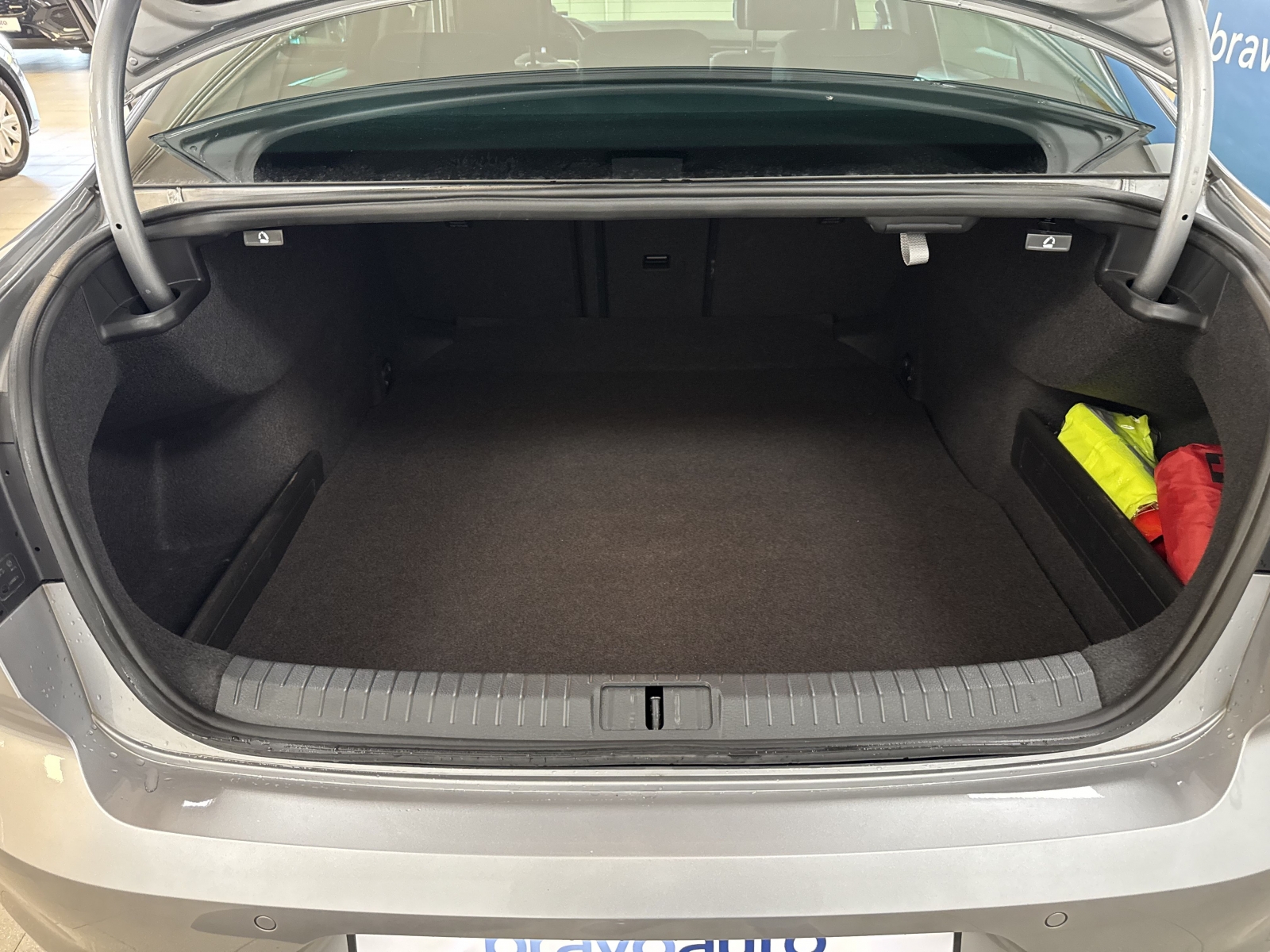 Volkswagen Passat (B8) Comfort Line 4D