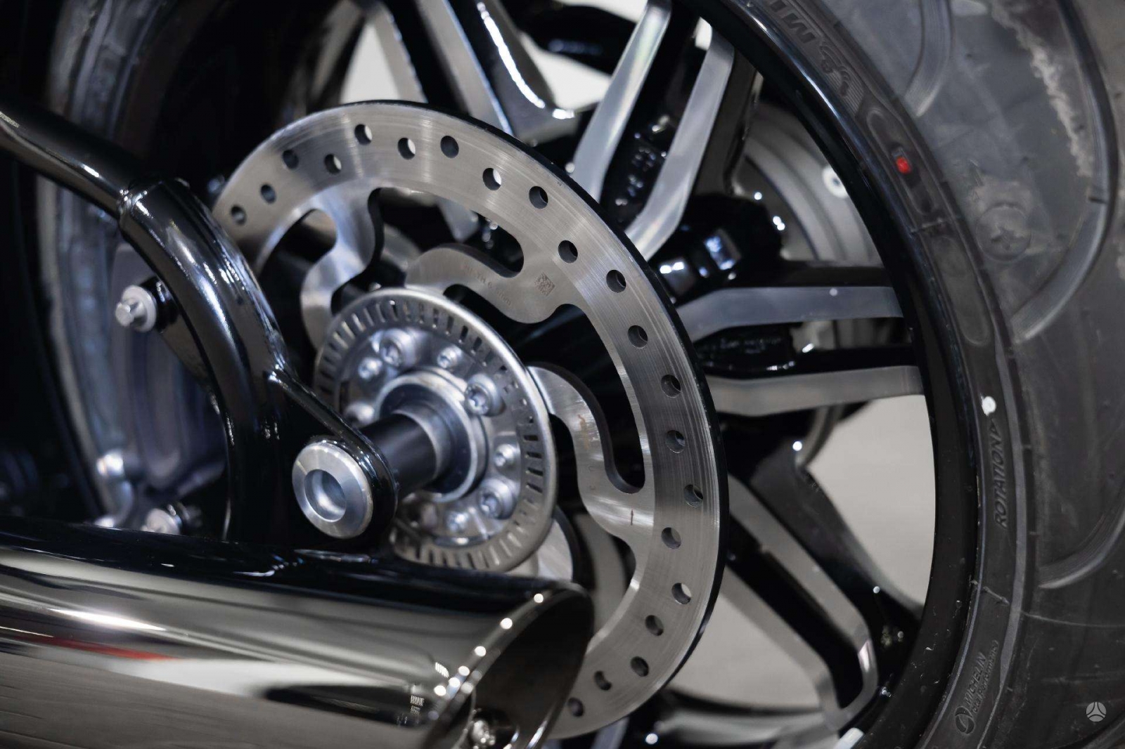 BMW (moto) R 18