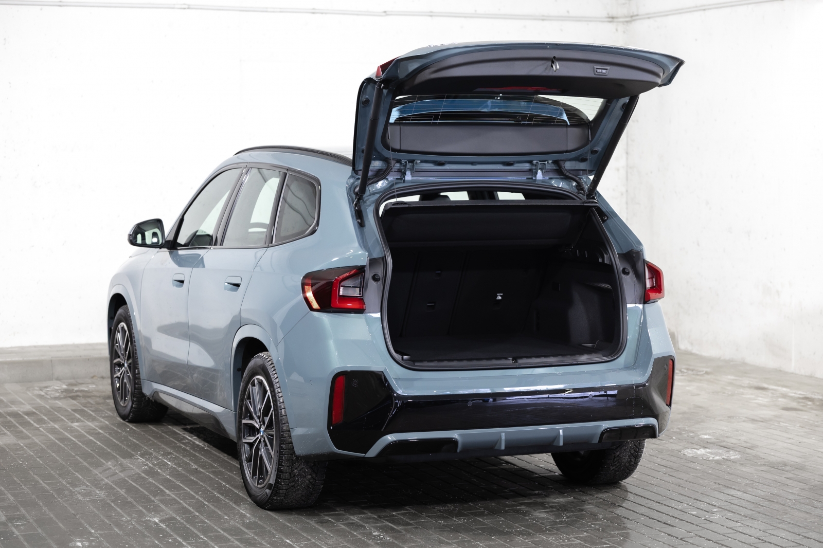 BMW iX1 xDrive30