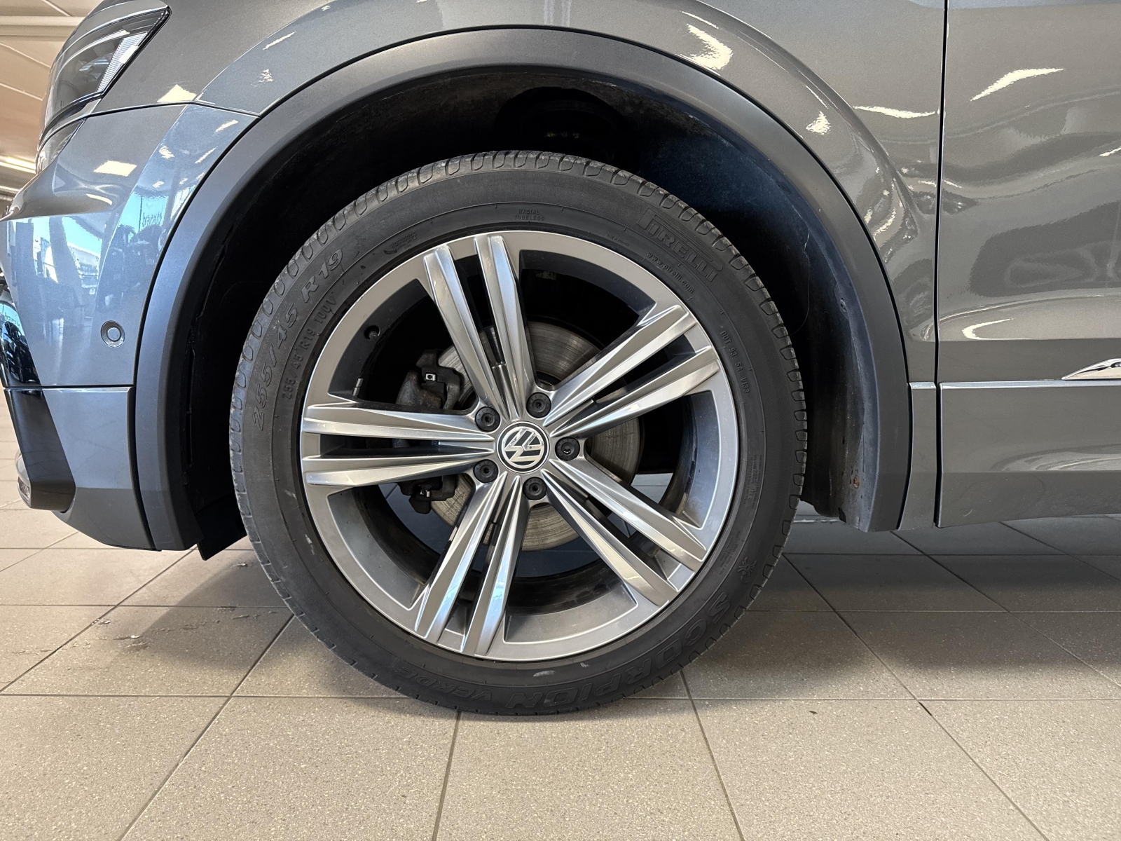 Volkswagen Tiguan R-line