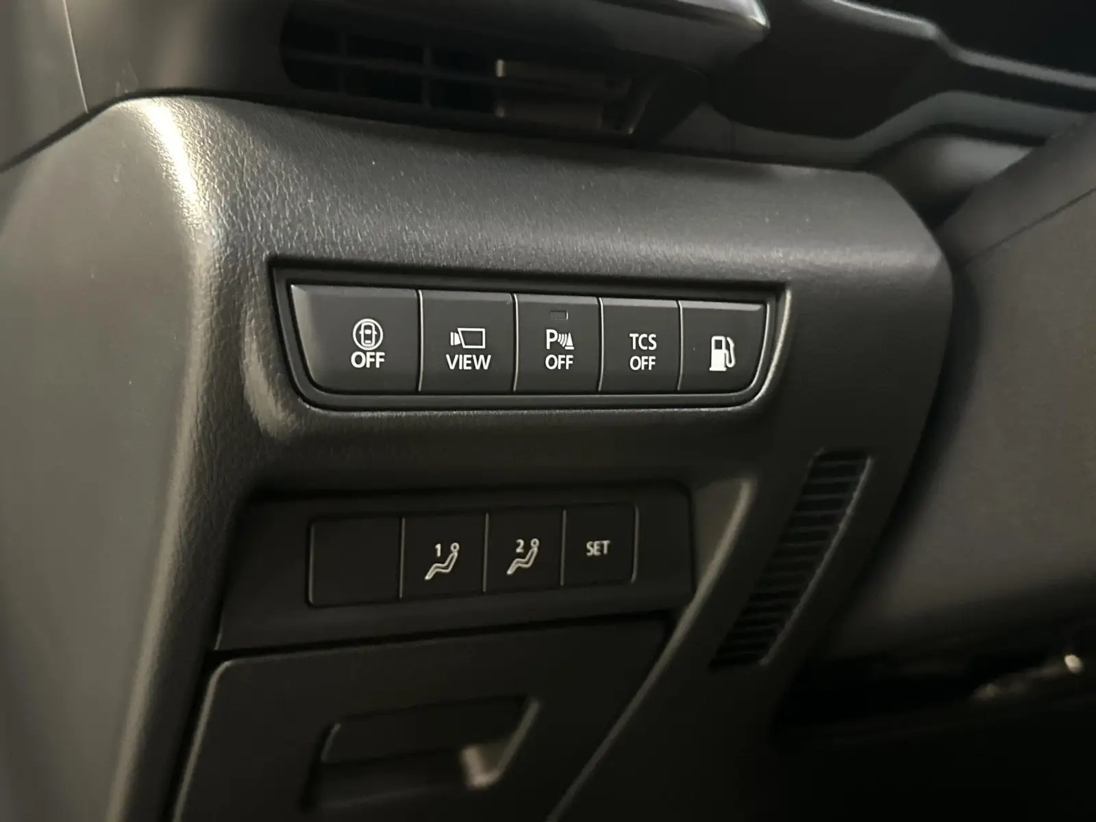 e3205508f768fc83c59f658b965a5ed368d53ebd98009.jpg