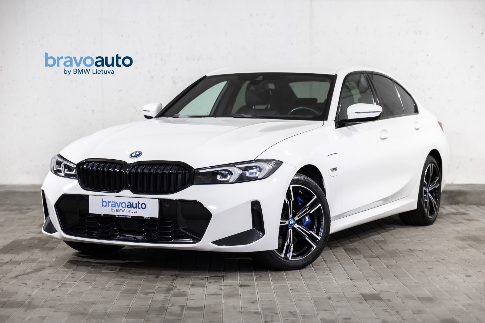 BMW 330 e xDrive
