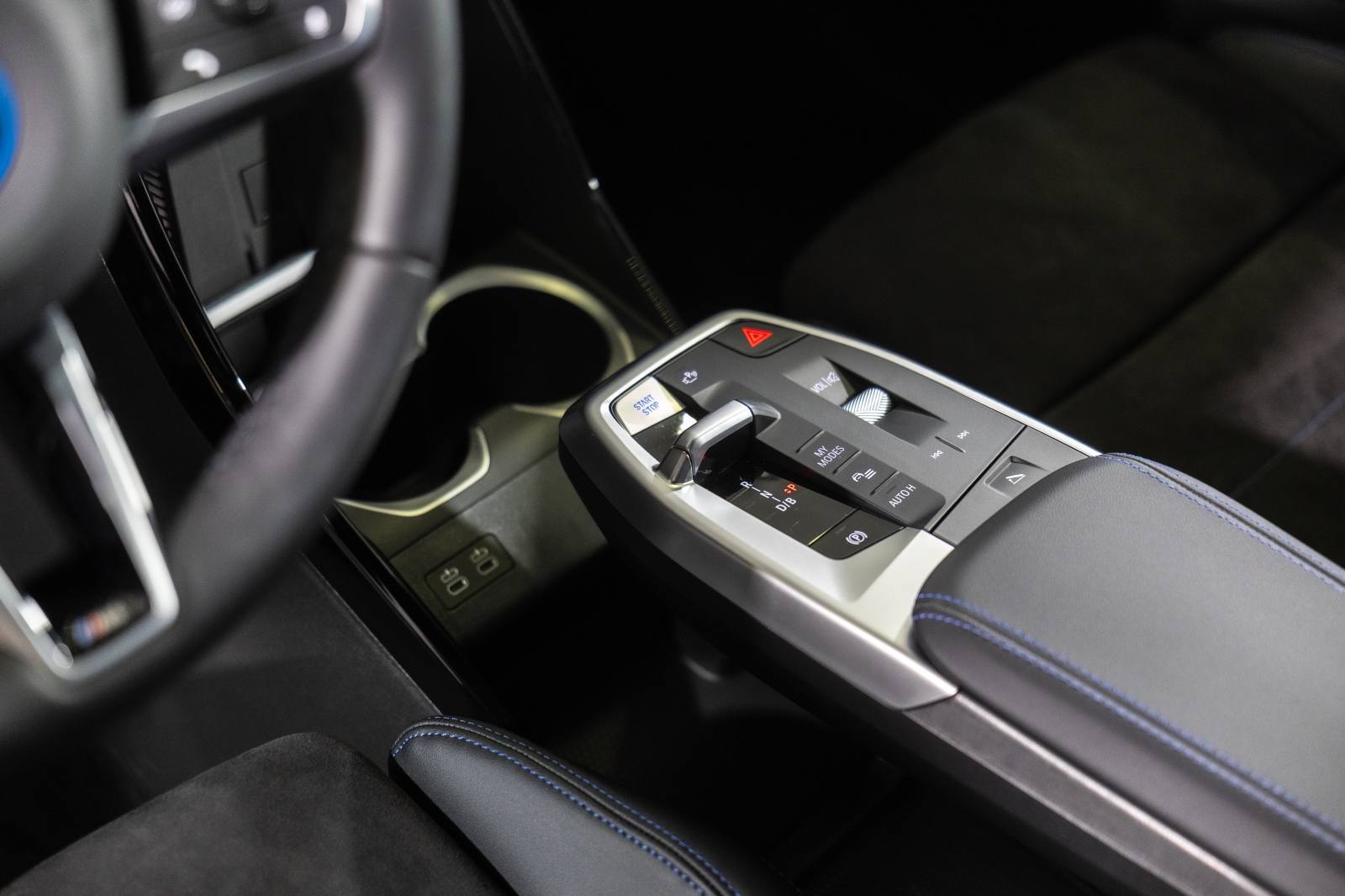 BMW iX1 xDrive30