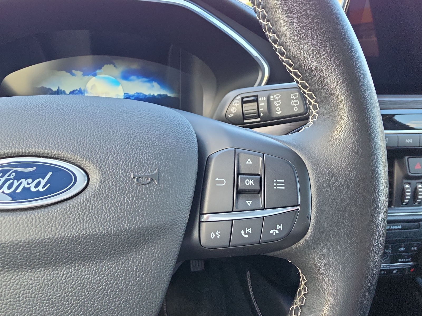 Ford Kuga KUGA VIGNALE 2.5 FHEV 190PS CVT FWD