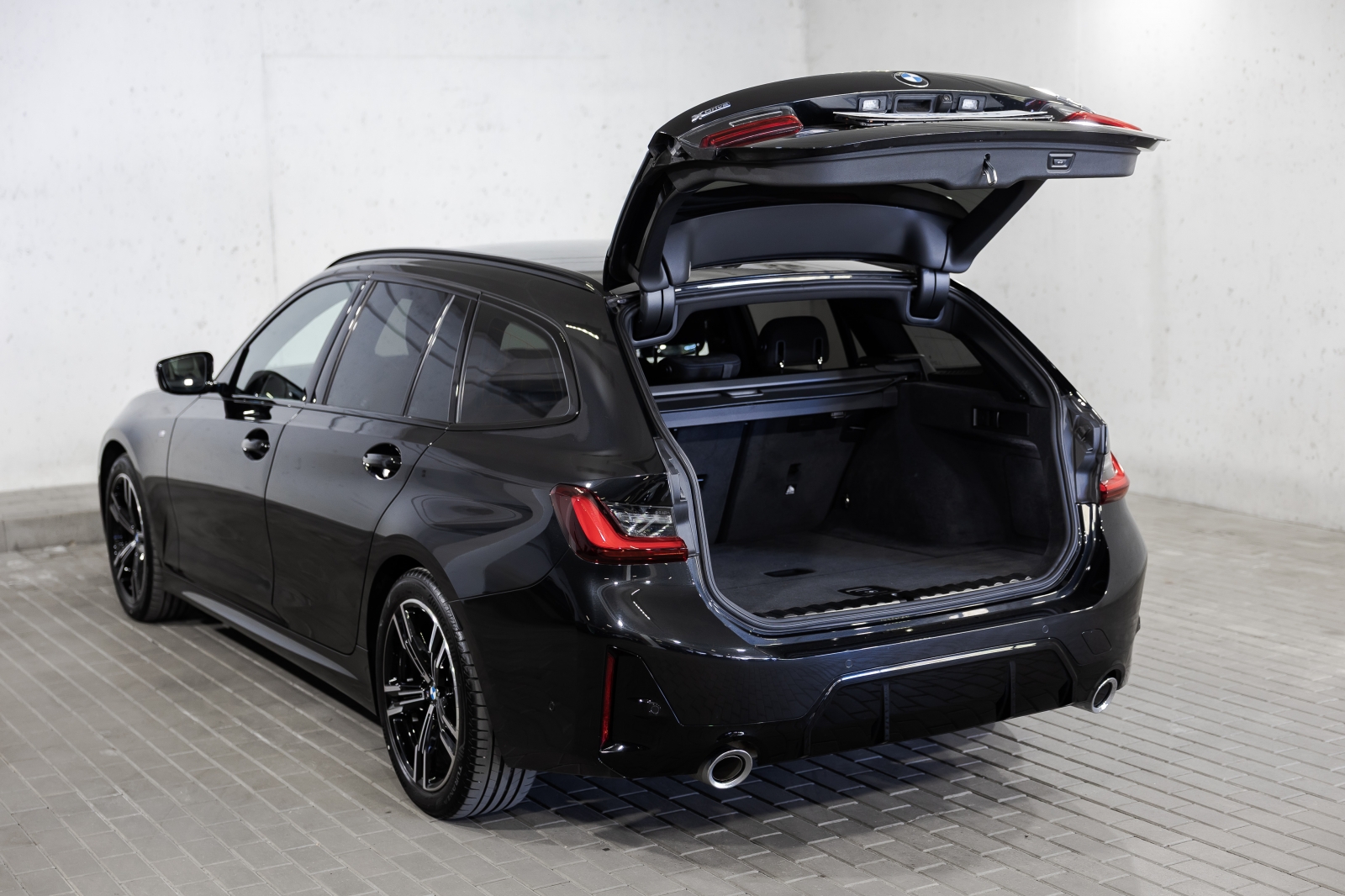 BMW 330 i xDrive
