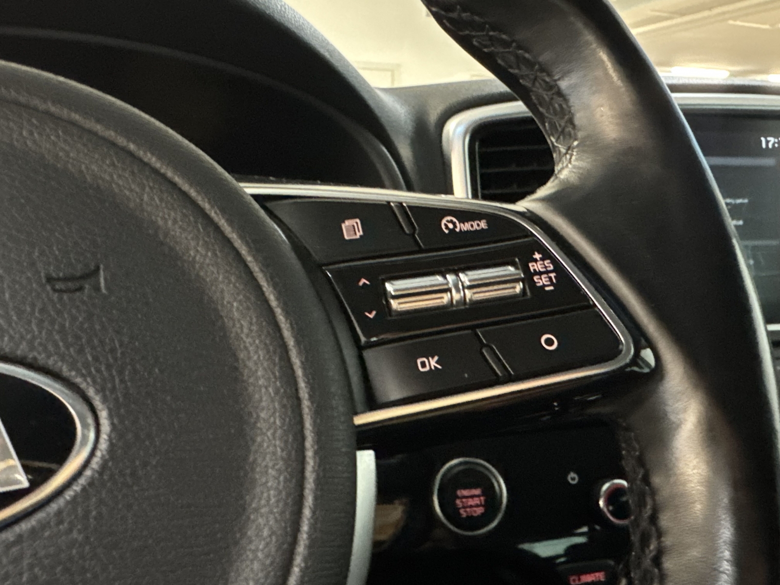 Kia Sportage  AWD