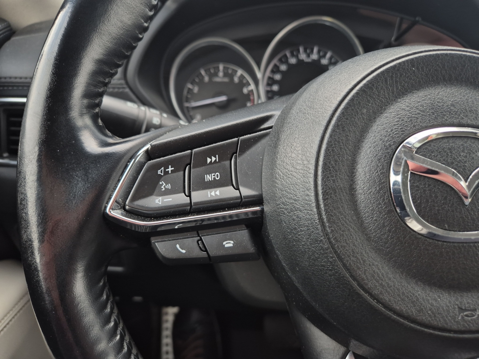 Mazda CX-5 Luxury
