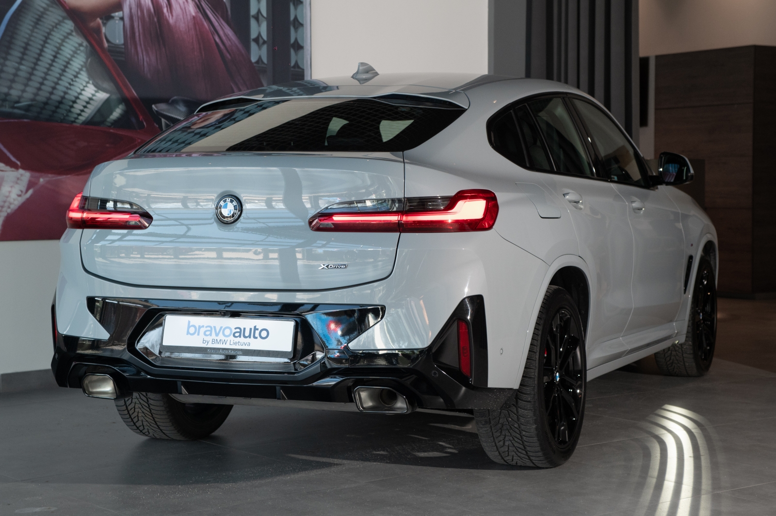 BMW X4 xDrive 20i