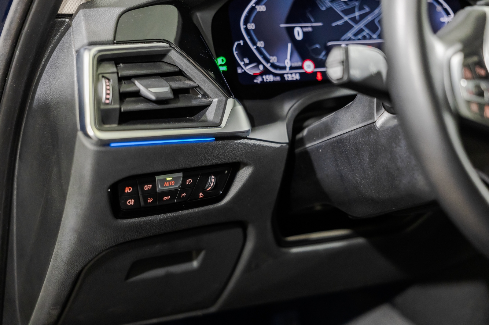 BMW 330 e