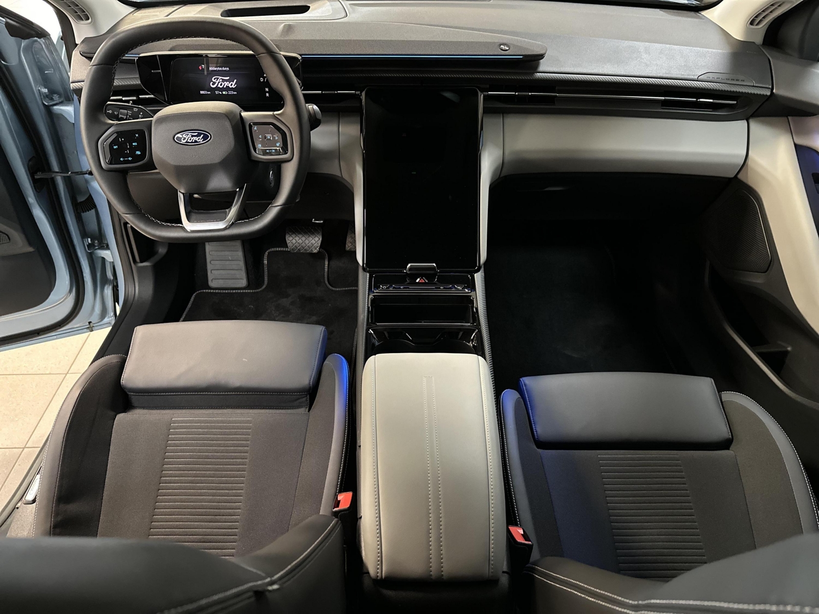 Ford Explorer EV