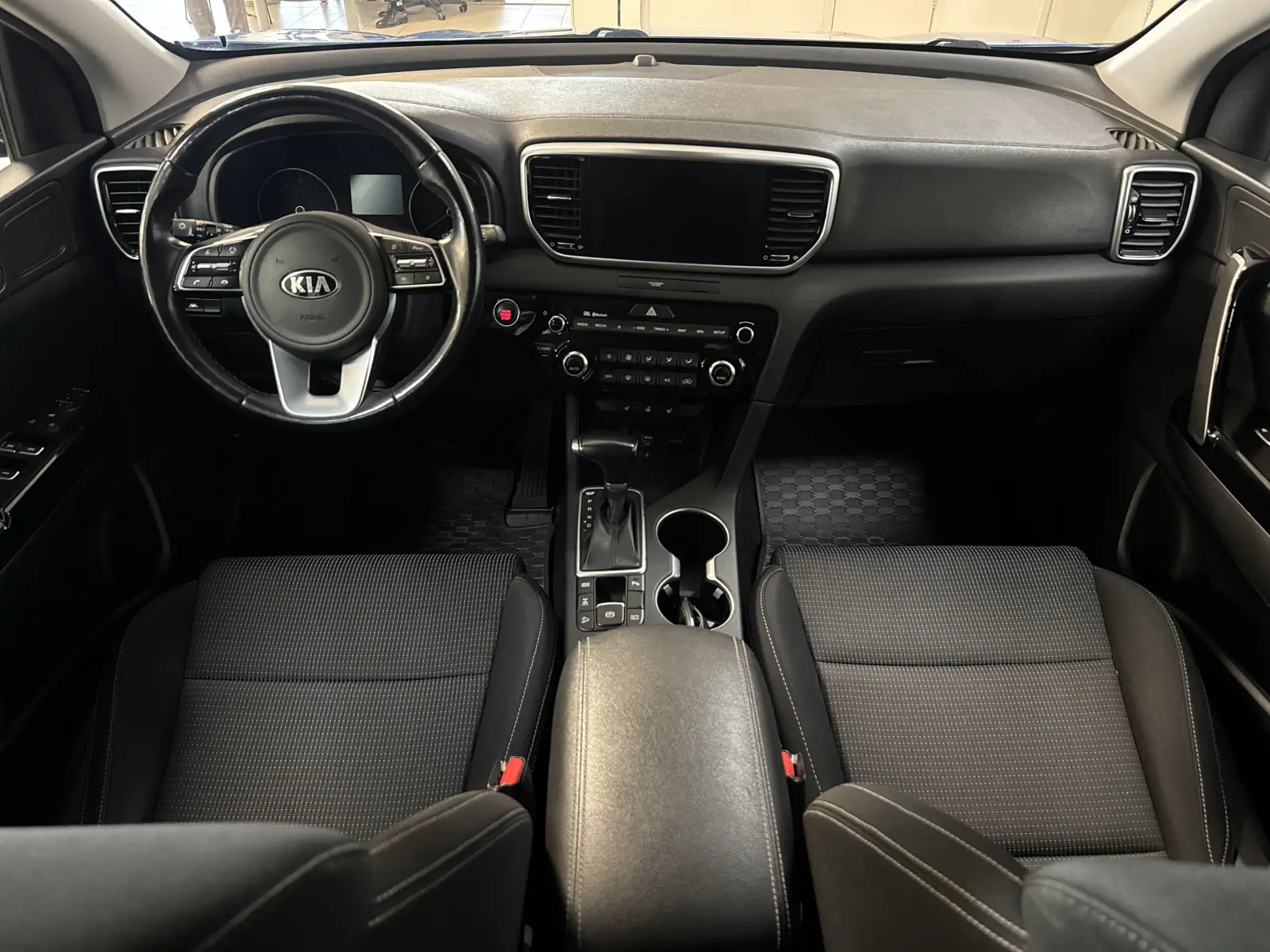 812b346e6cd1046fc0dcda95b97cc0526a5102dd76ab7.jpg