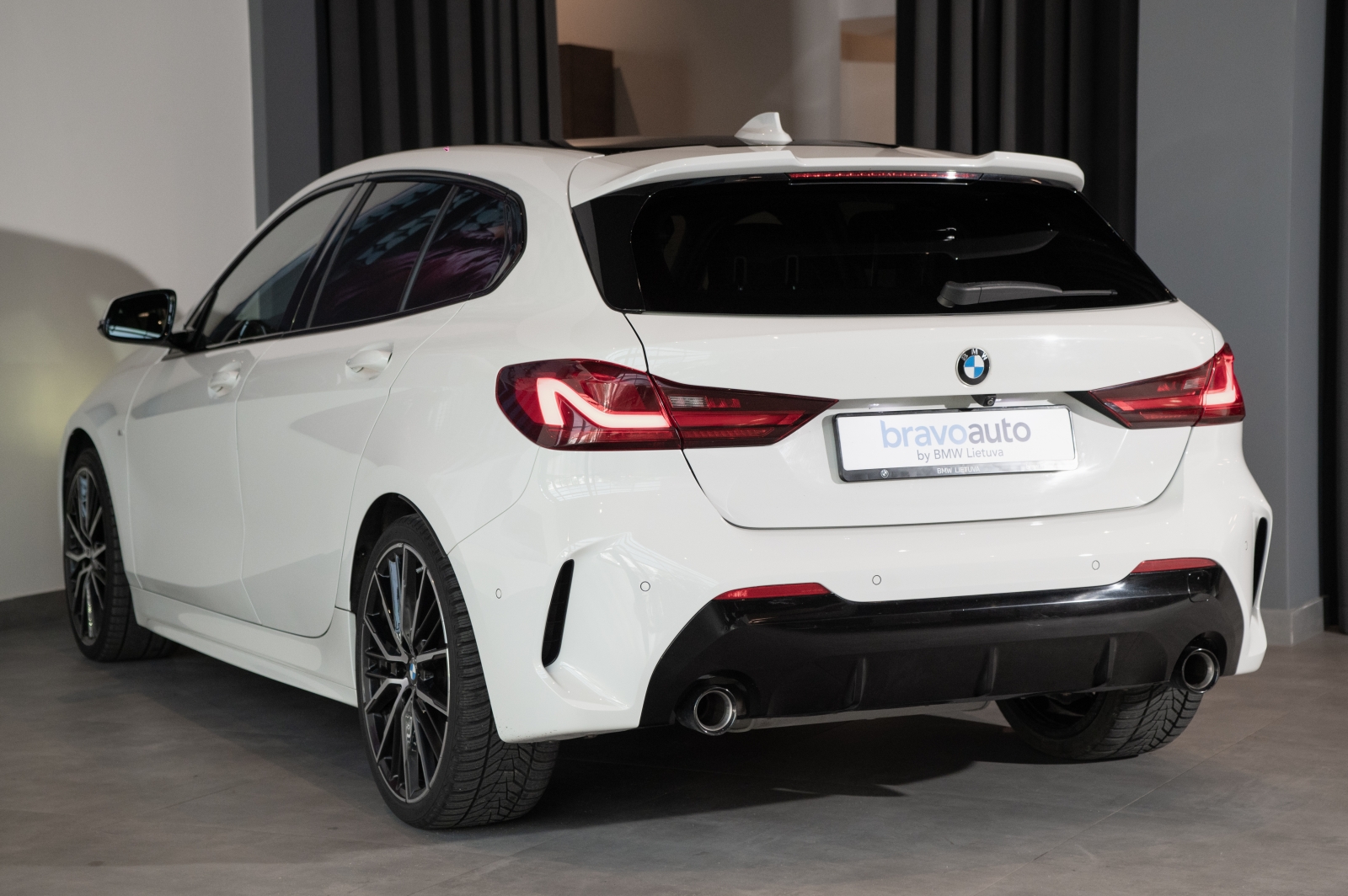 BMW 118