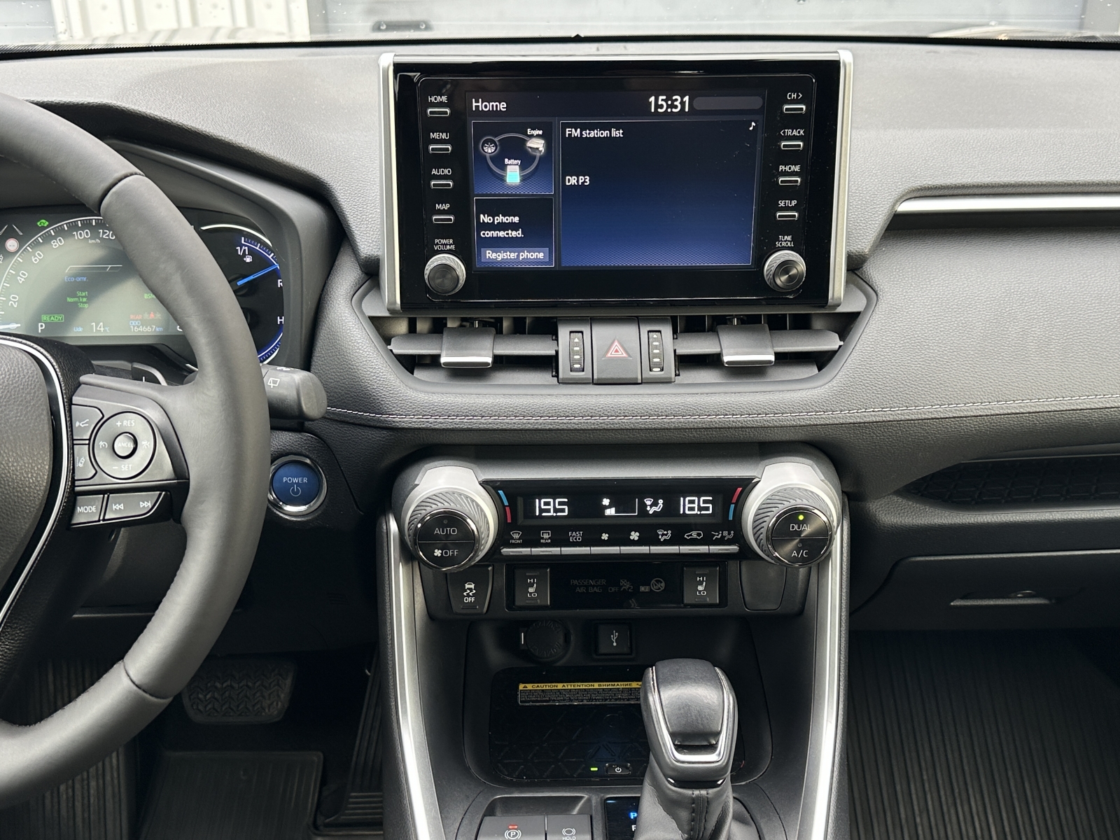 Toyota RAV4 Black Edition Hybrid AWD