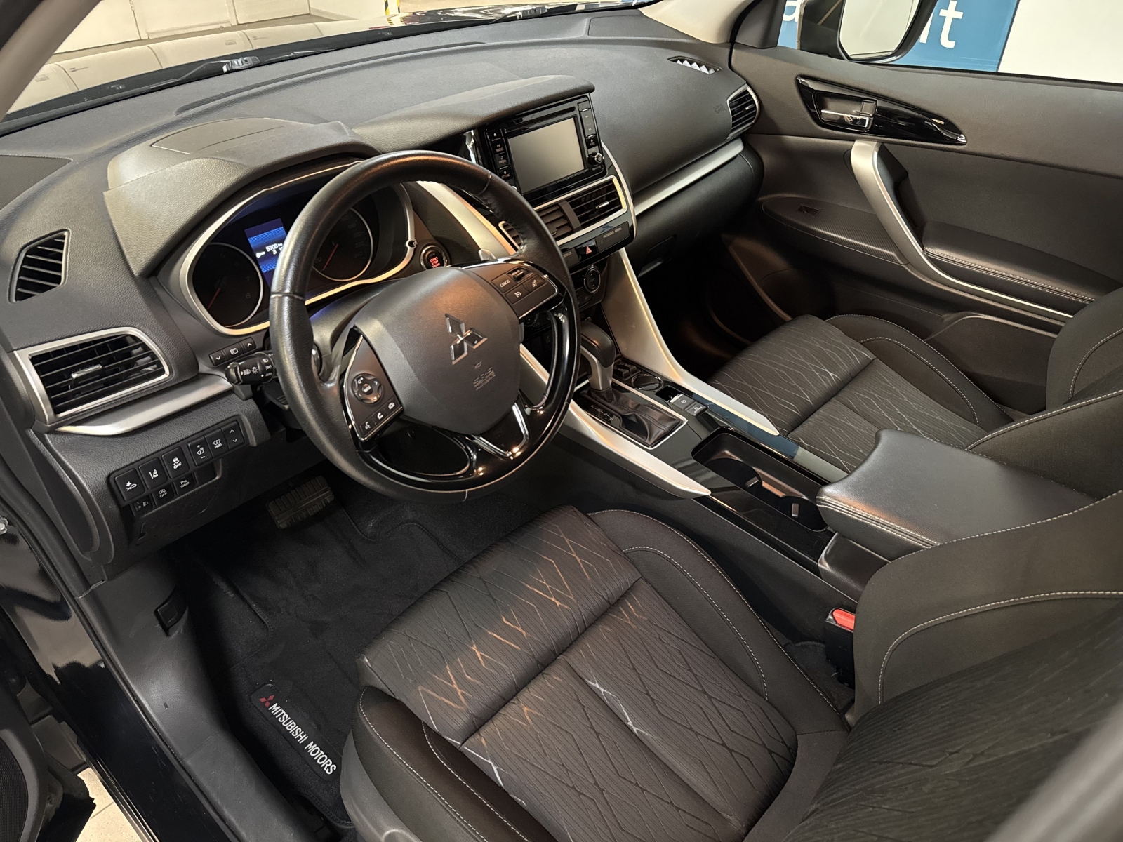 Mitsubishi Eclipse Cross 2WD